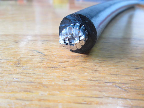10KV钢芯铝交联聚乙烯绝缘架空电缆JKLGYJ-1